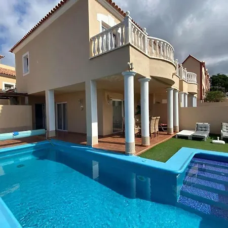 Villa Cush